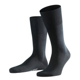 FALKE Herren Socken - Airport, Kurzstrumpf, Freizeit- und Business-Socken, Unifarben